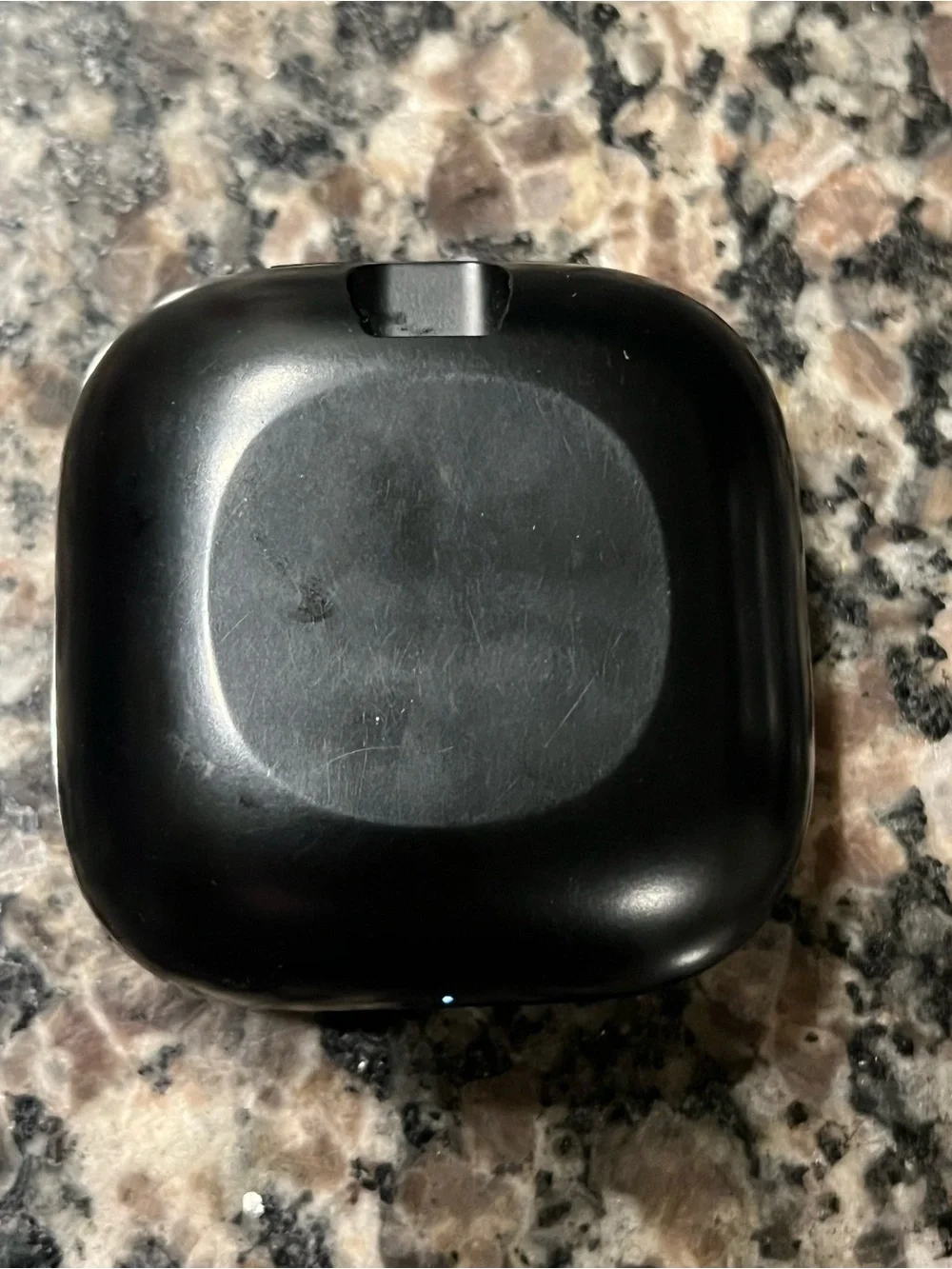 Beats by Dre Black Charging Case with Red Logo